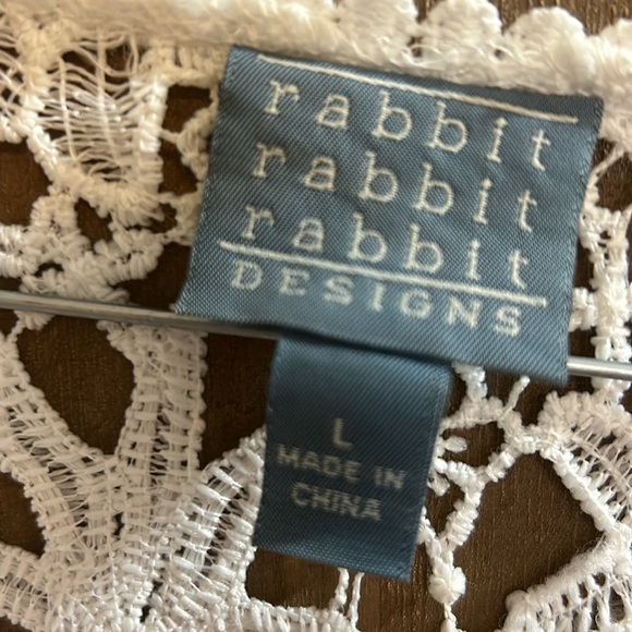 Rabbit Rabbit Rabbit Design Shrug White Lace Size Large. - Picture 3 of 5